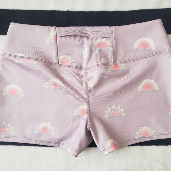 🌺⭐FREE PEOPLE LOTUS SHORTS NEW SIZE XS & S⭐🌺 - Picture 5 of 8